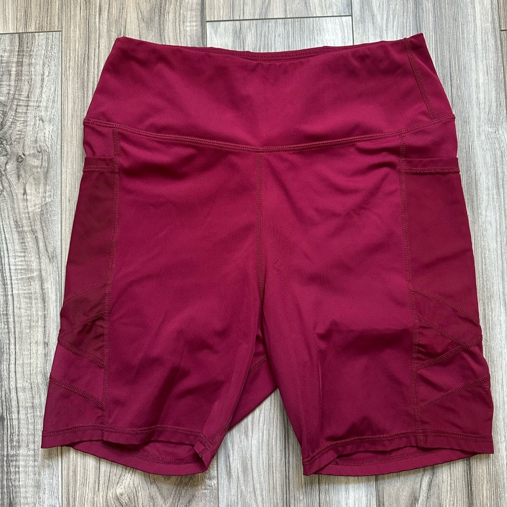 Women's Burgundy Athletic Biker Shorts with Mesh Details and Pockets Size Large